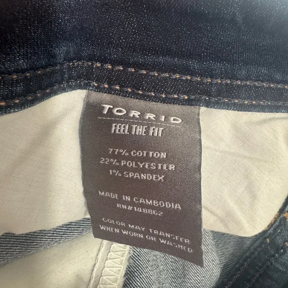 torrid Jeans Mid to Dark Blue slim Bootcut super stretch mid rise Zise 20S NWT - Picture 13 of 14
